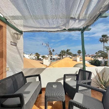 Lovely Apartment Near The Beach With Pool & Wifi Caleta De Fuste Buitenkant foto